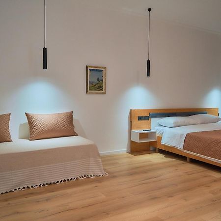 Kalpazo Inn Tiranë Eksteriør bilde