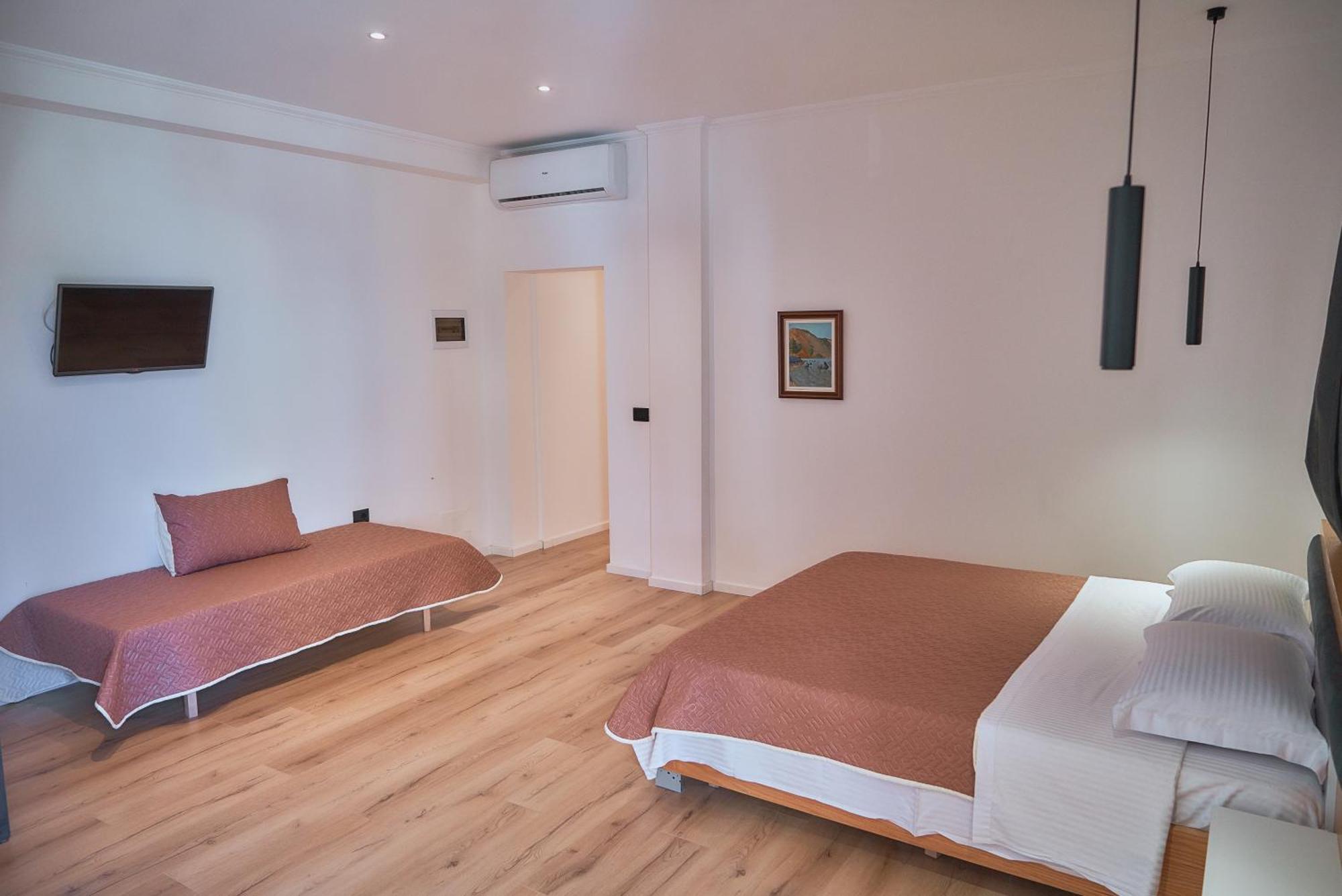 Kalpazo Inn Tiranë Eksteriør bilde