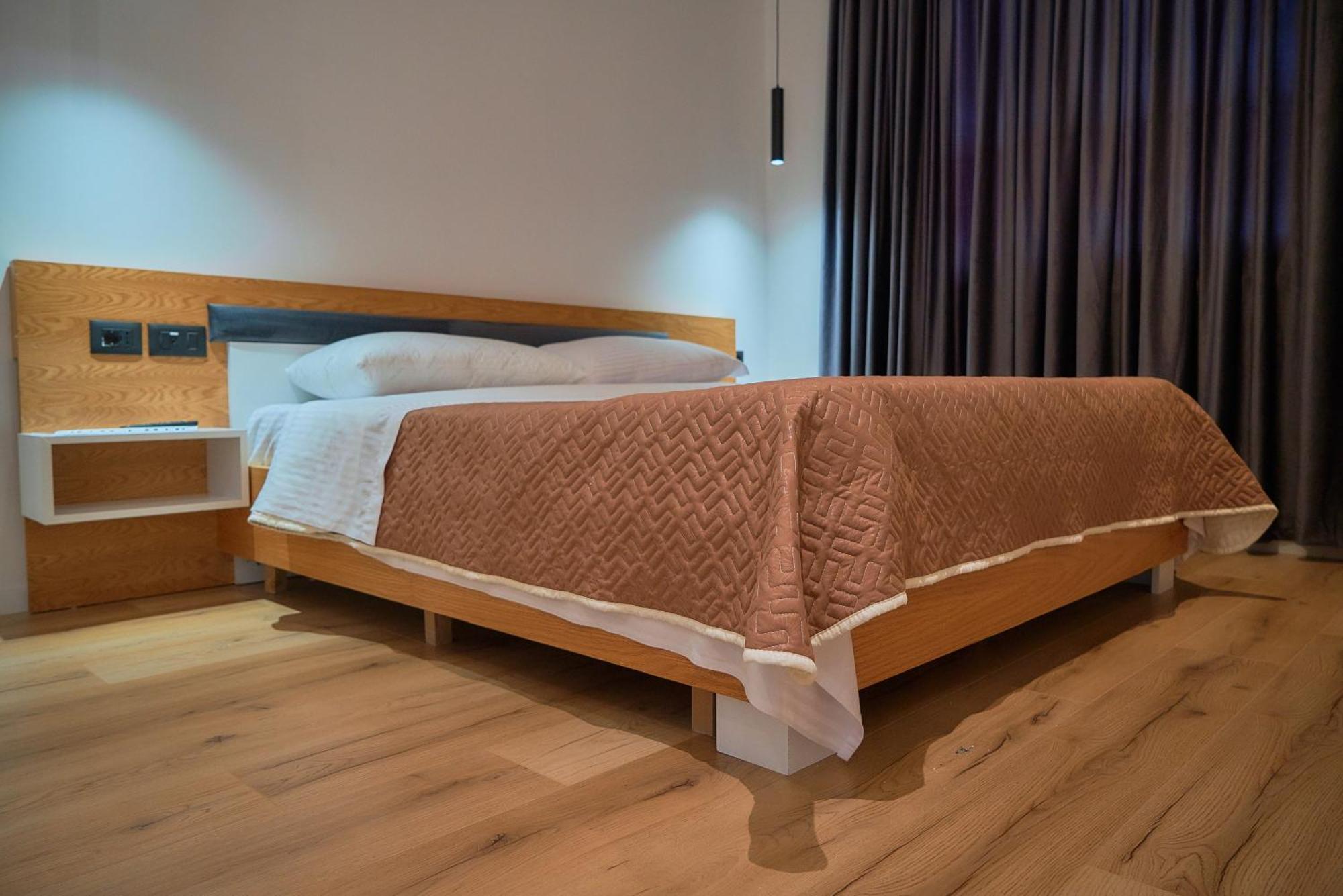 Kalpazo Inn Tiranë Eksteriør bilde