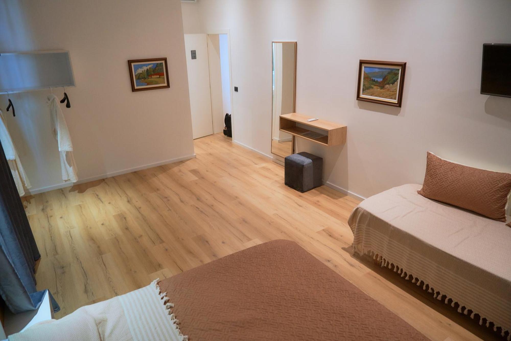 Kalpazo Inn Tiranë Eksteriør bilde